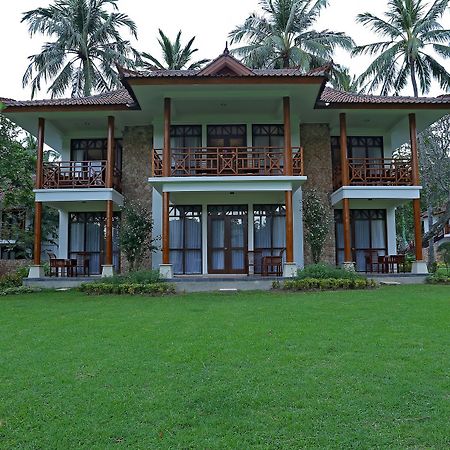 Mangsit Suites By Holiday Resort Lombok Eksteriør bilde