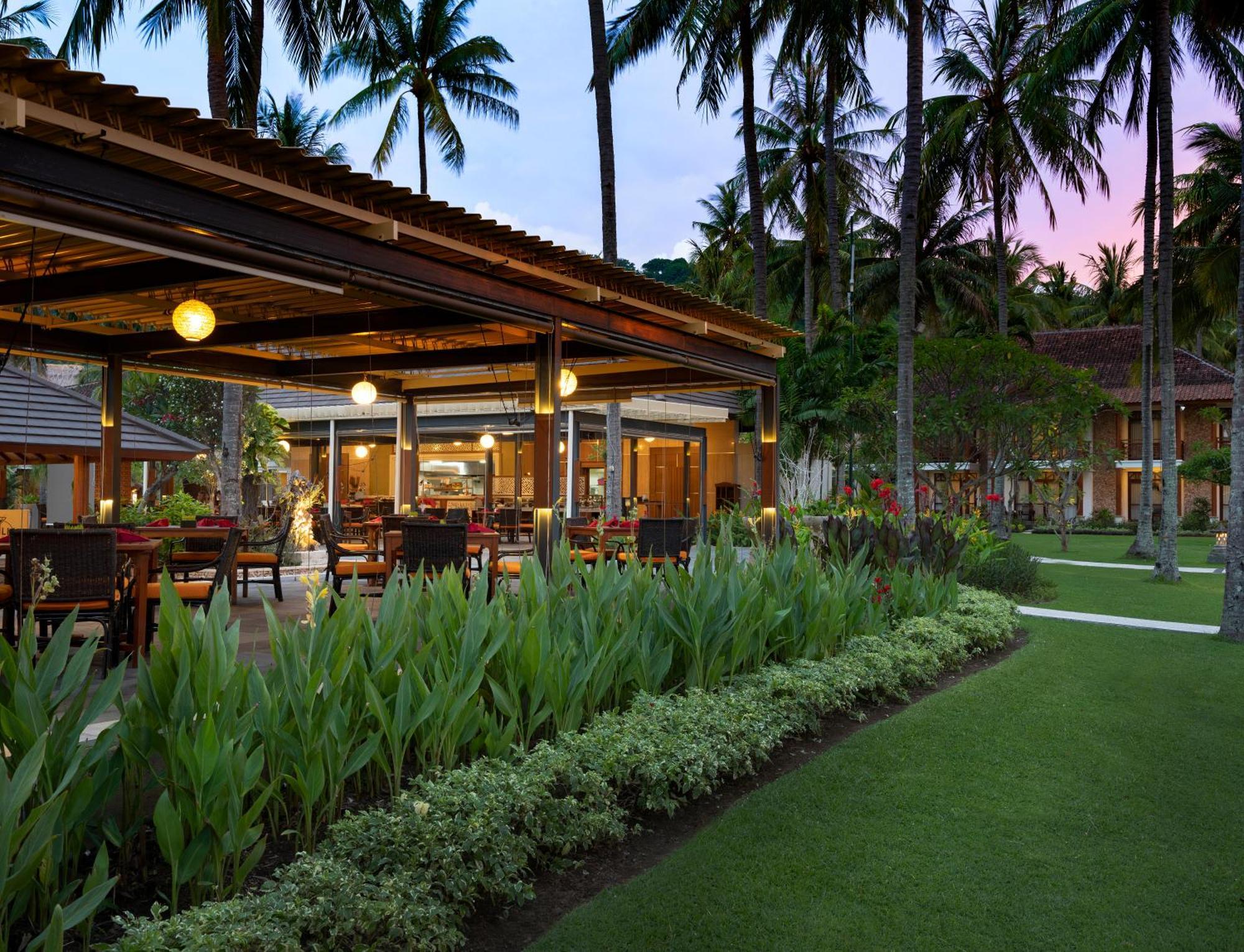 Mangsit Suites By Holiday Resort Lombok Eksteriør bilde